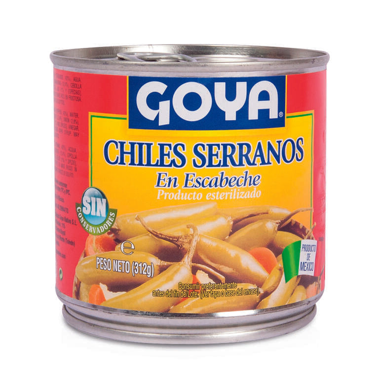 Chiles serranos en escabeche