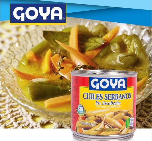 Chiles serranos en escabeche